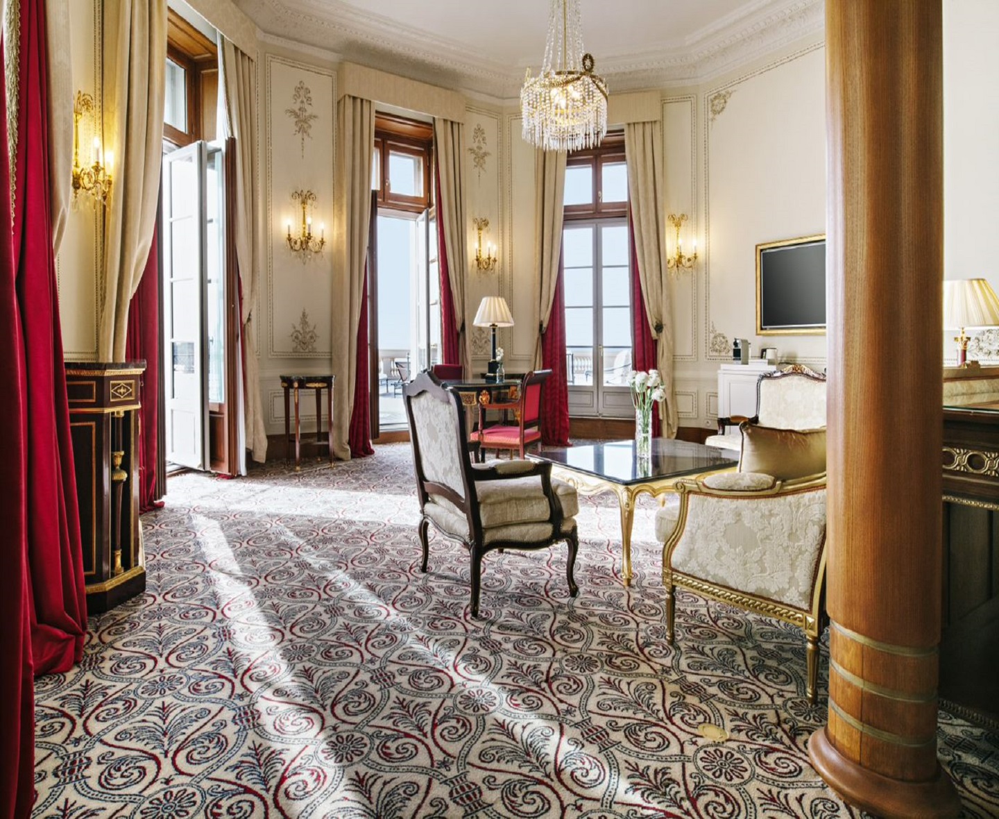 Hôtel du Palais part of the Unbound Collection by Hyatt